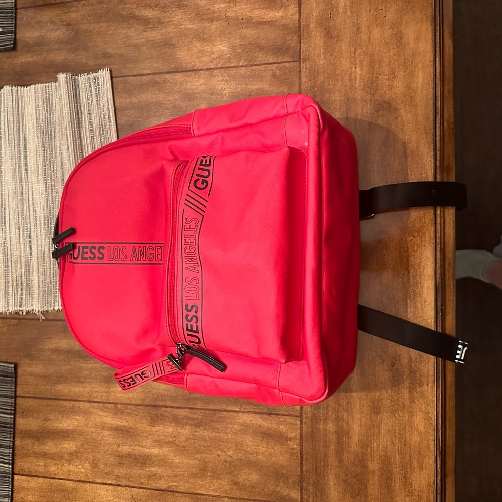 Guess backpack - Picture 2 of 5
